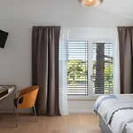 Villa Valdora - Luxury With Heated Pool Novigrad Istria