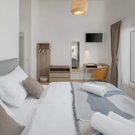 Villa Valdora Luxury With Pool Novigrad Istria