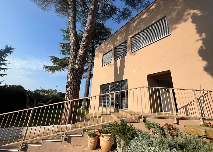 Villa Valdora - Luxury With Heated Pool Novigrad Istria