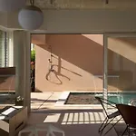Valdora - Luxury With Heated Pool Villa